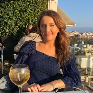 Meet your Posher, Amanda